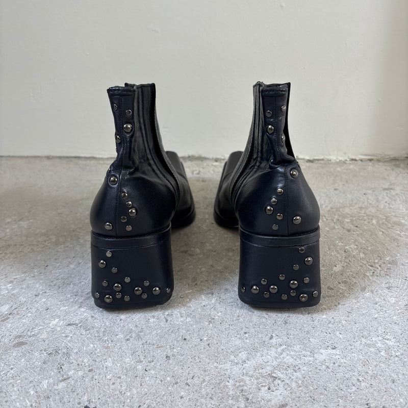 5351 Pour Les Hommes Studded Back Leather Boots
