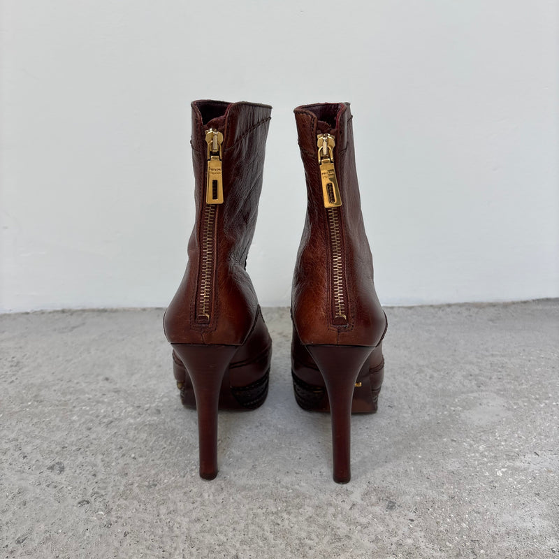 00s Prada Leather Platform Ankle Boot Heels