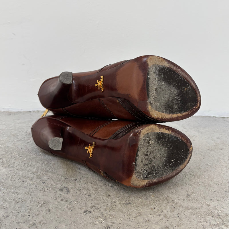 00s Prada Leather Platform Ankle Boot Heels