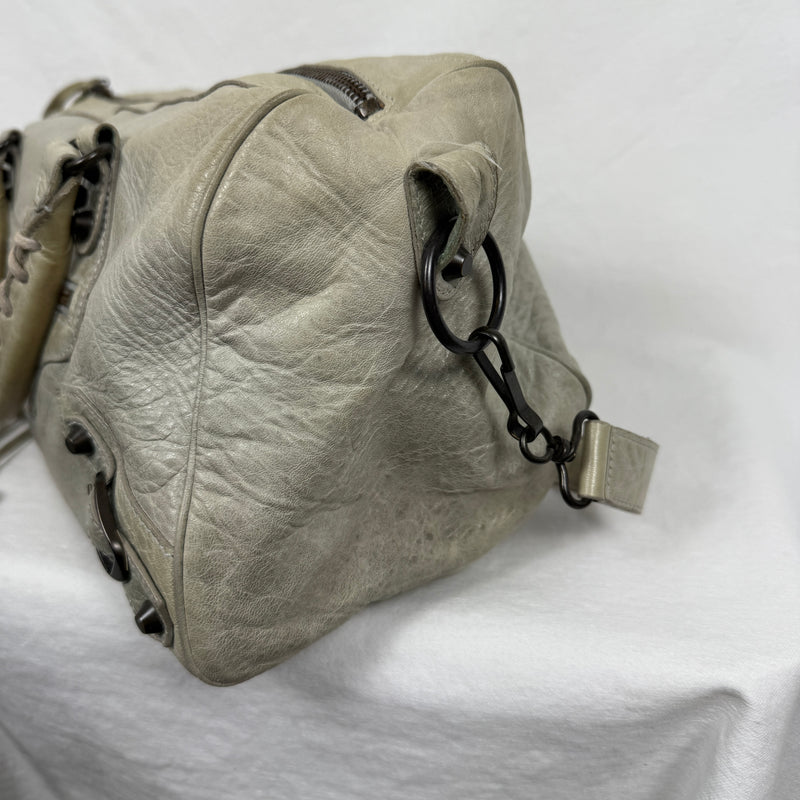 08 Balenciaga Grey/Pistachio Green Twiggy Bag