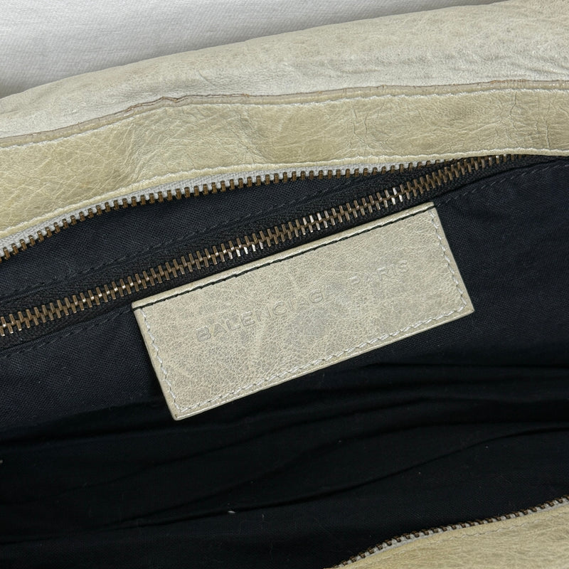 08 Balenciaga Grey/Pistachio Green Twiggy Bag