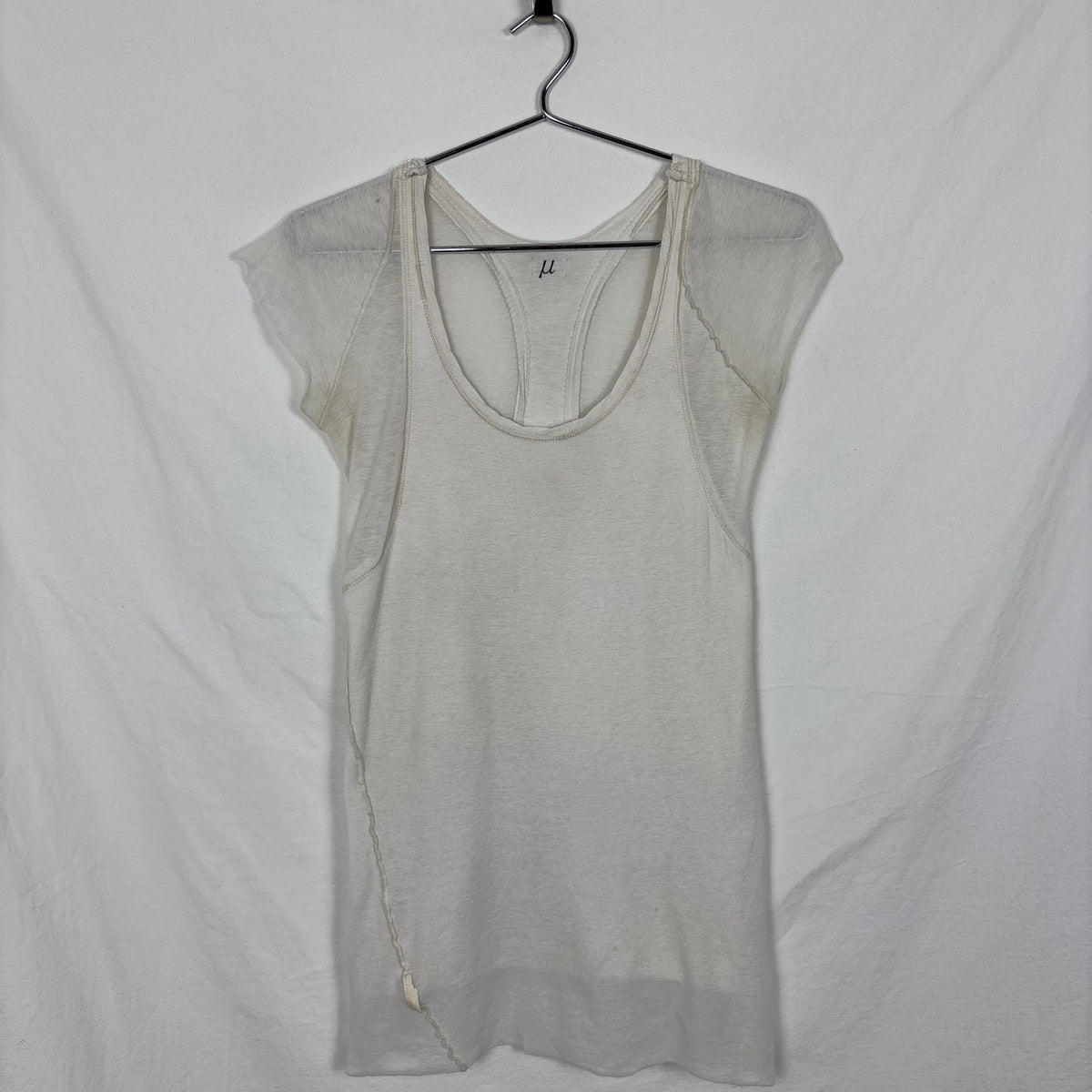 le grand blue L.G.B Mayaノースリーブカットソー Le Grand Bleu (L.G.B.) Asymmetric Layered Sheer T-Shirt – Boketto