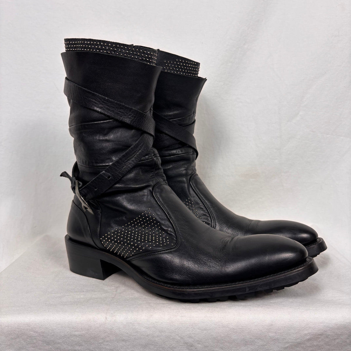 00s Alfredo Bannister Studded Boots – Boketto