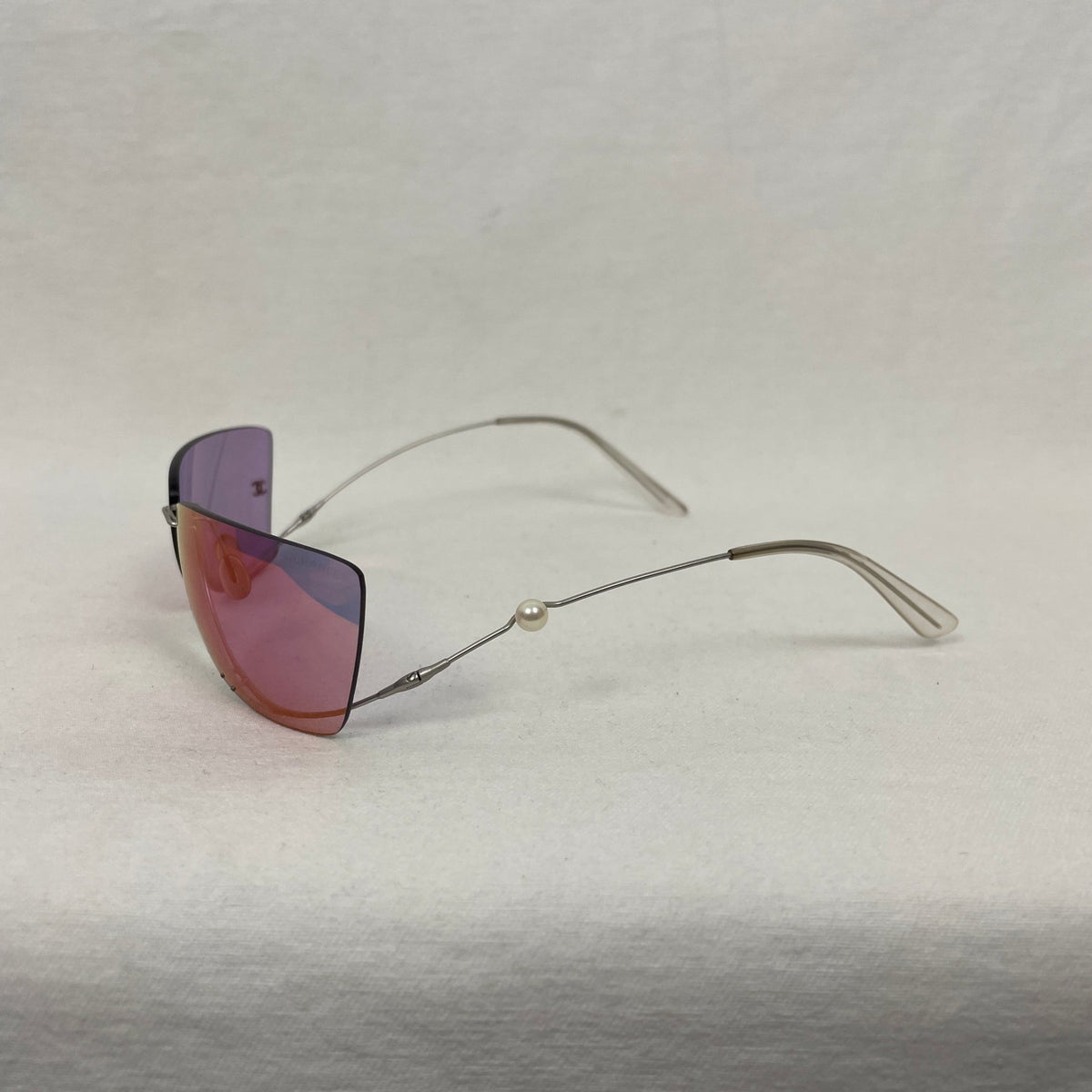 SS02 Chanel Pearl Sunglasses – Boketto