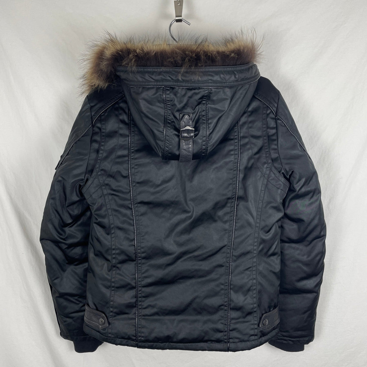 5351 Pour Les Hommes Fur Hooded Jacket – Boketto