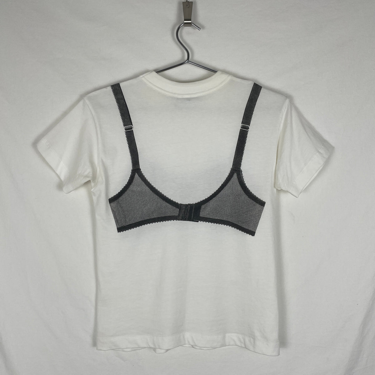 トップス Vaquera Women's Gray T-shirt Bra Print VAQUERA Bra-Printed T-Shirt in Gray | Lyst