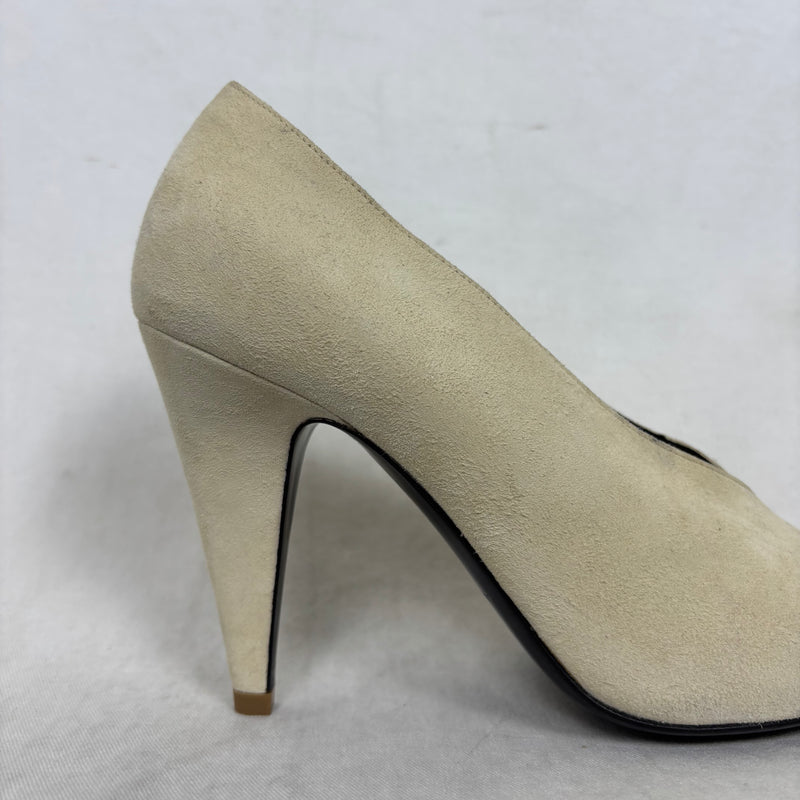 Balenciaga By Nicolas Ghesquière Suede V-cut Pumps