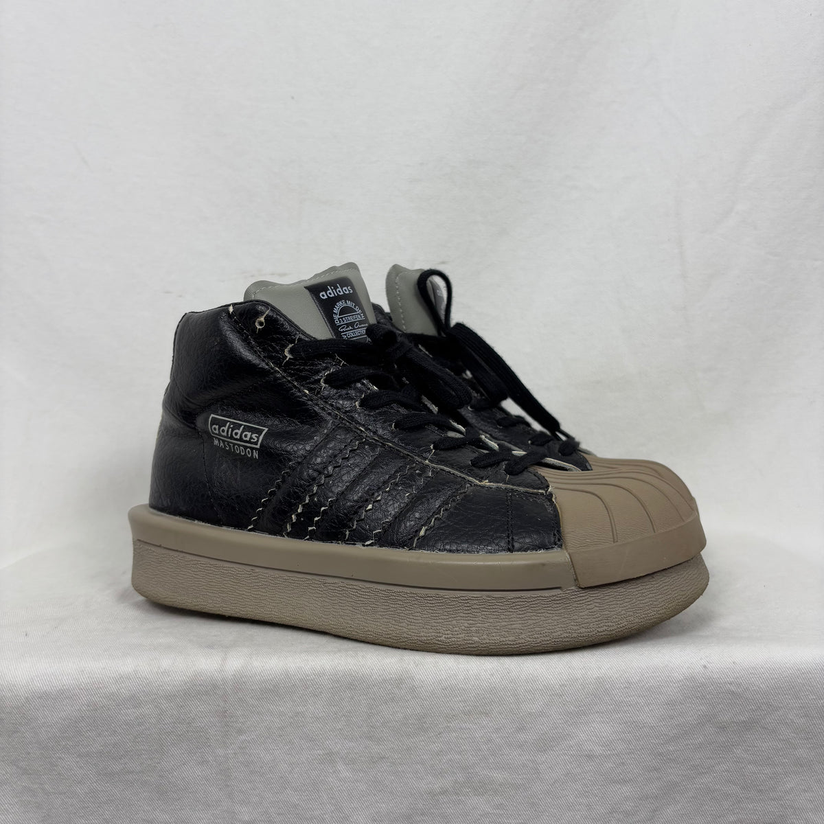 adidas x Rick Owens Mastodon ハイカットスニーカー Rick Owens × adidas MASTODON HIGH CUT SNEAKER リック