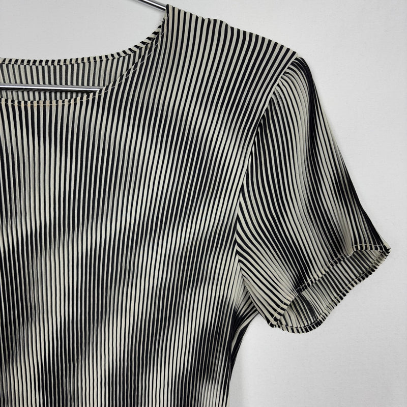 Issey Miyake Wavy Print Pleats Top
