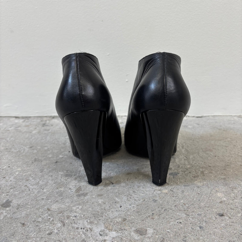 Balenciaga Leather Ankle Heeled Boots