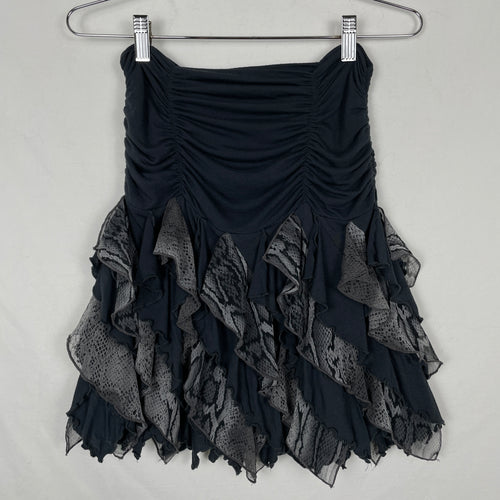 5351 Pour Les Femmes  Ruched Frill Skirt
