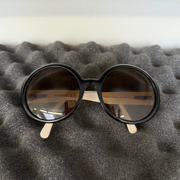 00S Chanel Round Sunglasses