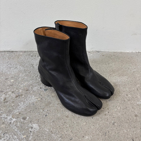 Maison Margiela Heeled Leather Tabi Ankle Boots
