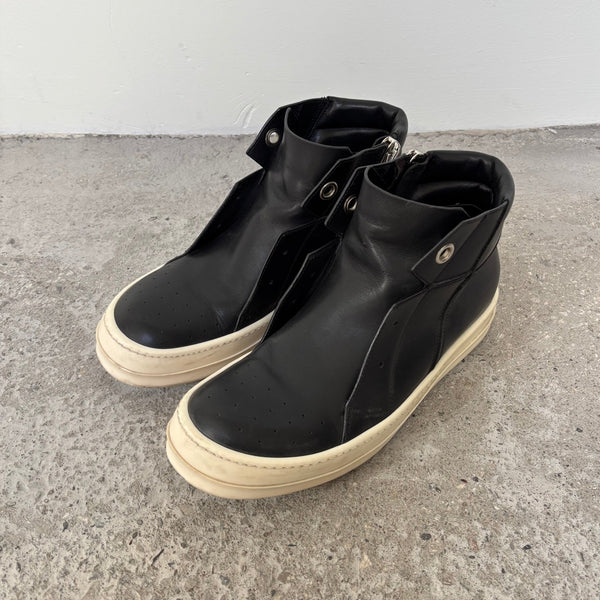 SS13 Rick Owens ‘ISLAND’ Dunk Leather Sneakers