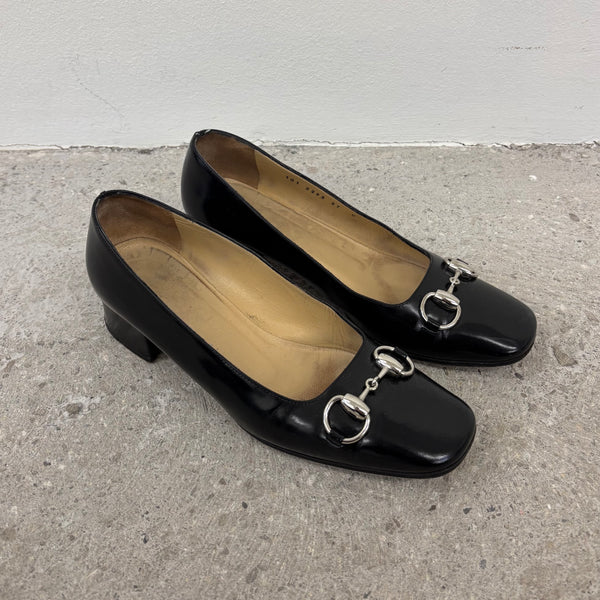 FW95 Gucci by Tom Ford Block Heel Patent Leather Pumps