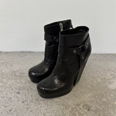 Rick Owens Wedged Buckle Heels