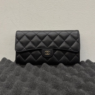 00s Karl Lagerfeld Chanel Wallet/Clutch