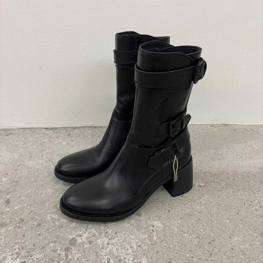 Ann Demeulemeester Leather Belt Heeled Boots
