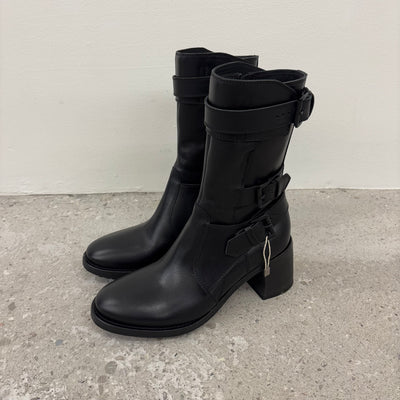 FW18 Ann Demeulemeester Leather Belt Heeled Boots