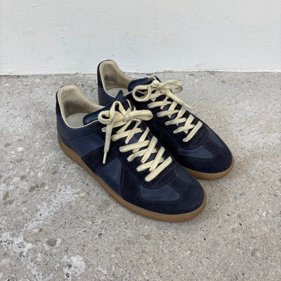 FW22 Maison Margiela Replica Low Top Leather Sneakers