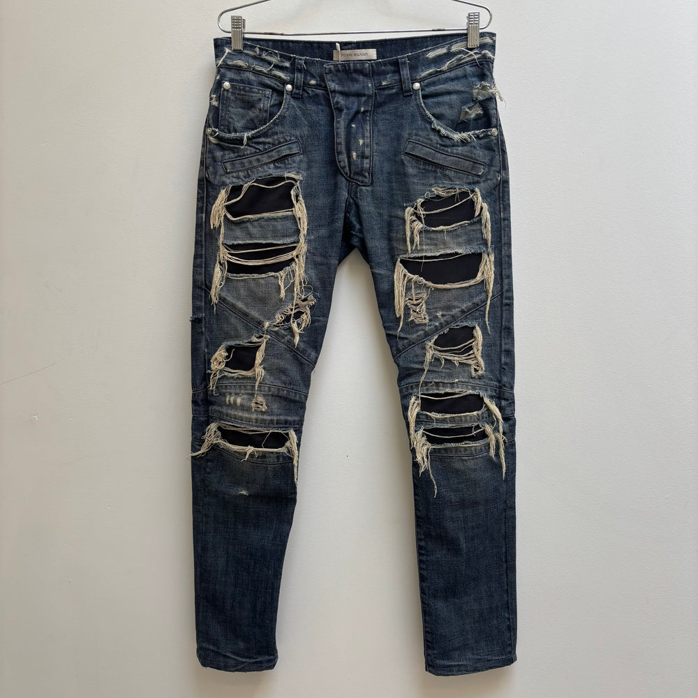Pierre Balmain Distressed Jeans