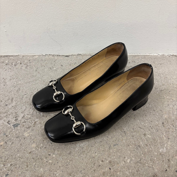 FW95 Gucci by Tom Ford Block Heel Patent Leather Pumps