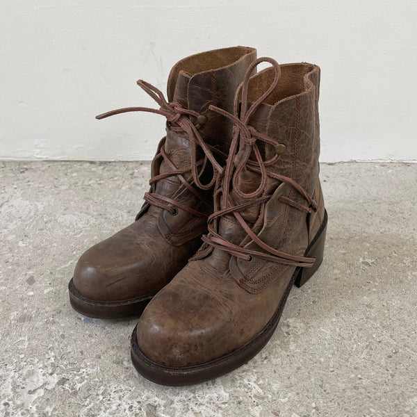 T2IN Dirt Brown Leather Bondage Boots