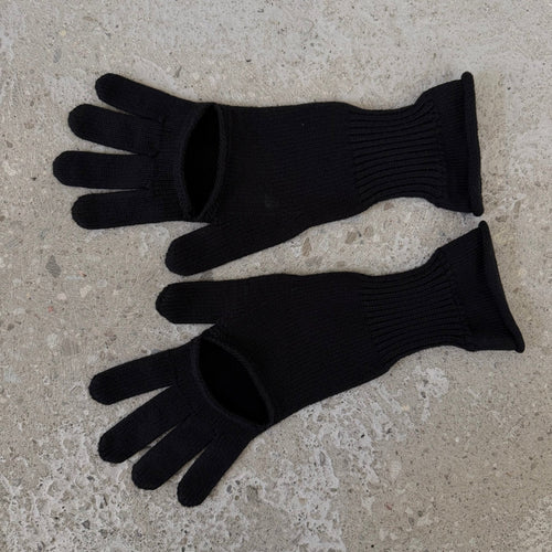 Issey Miyake Breeze Knit Gloves