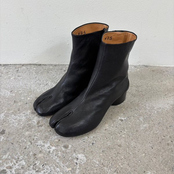 Maison Margiela Heeled Leather Tabi Ankle Boots