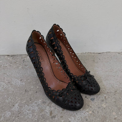 00S Alaïa Laser Cut Pump Heels