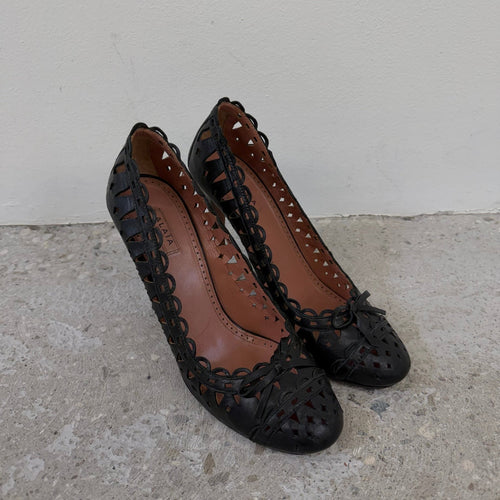 00S Alaïa Laser Cut Pump Heels