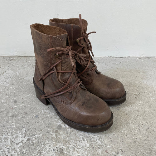 T2IN Dirt Brown Leather Bondage Boots