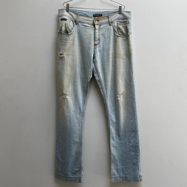 00s Dolce & Gabbana Lightwash Mudded Distressed Jeans