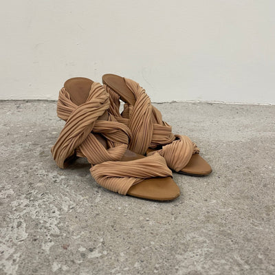 Gucci Tom Ford Silk Bamboo Heels