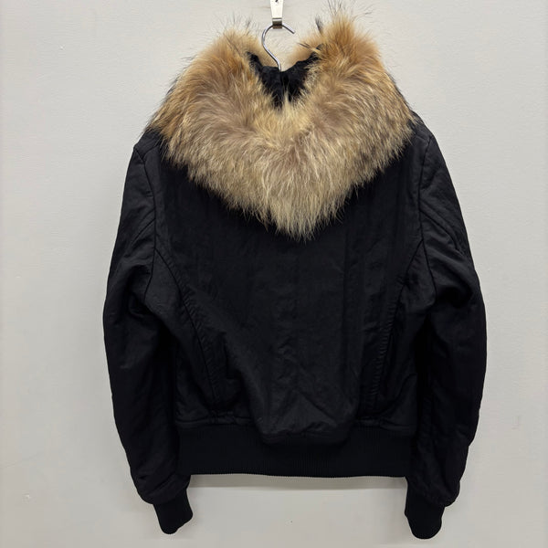 5351 Pour Les Hommes Fur Hooded Bomber Jacket