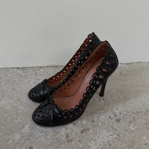 00S Alaïa Laser Cut Pump Heels