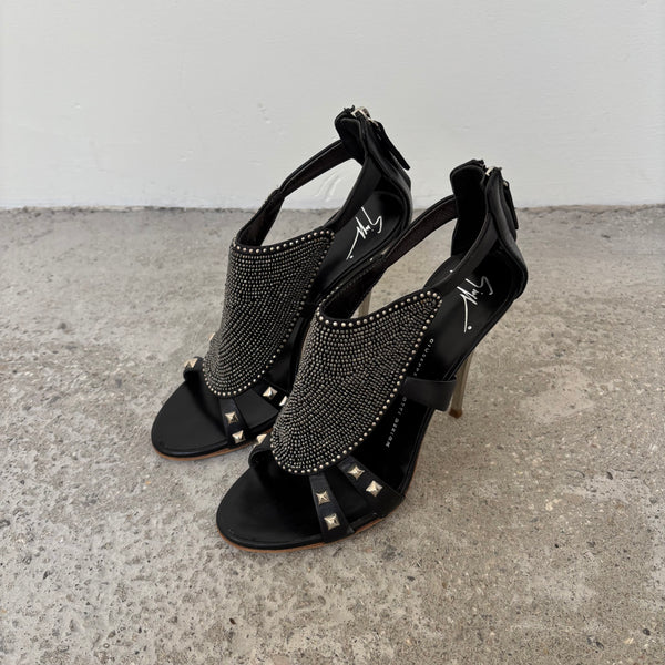00s Gucci by Tom Ford Leather Strappy Sandal Heel