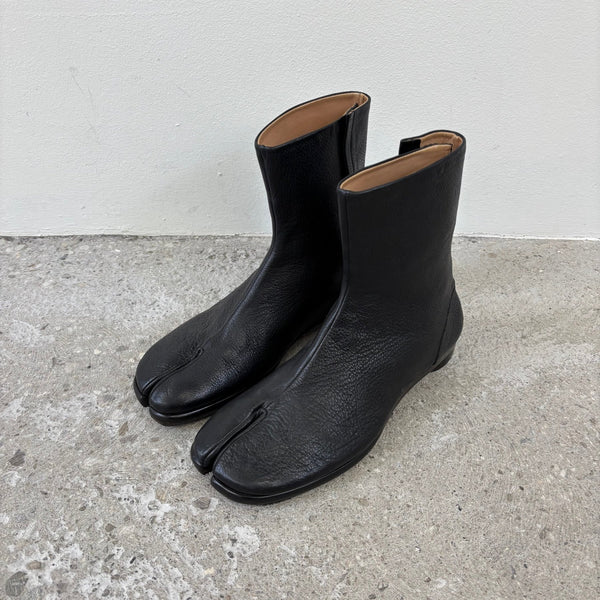 Maison Margiela Leather Ankle Tabi Boots