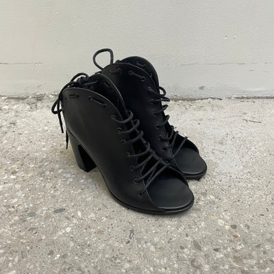 Ann Demeulemeester Vitello Lux Nero Lace Up Block Heels