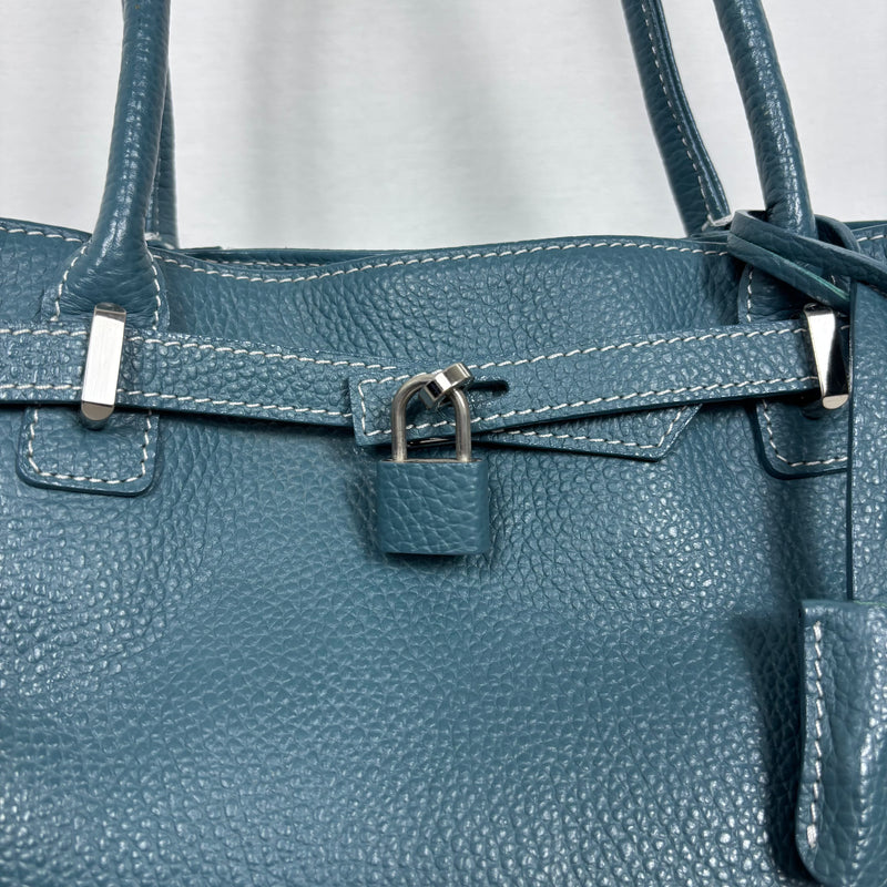 Den Hamano Leather Shoulder Bag