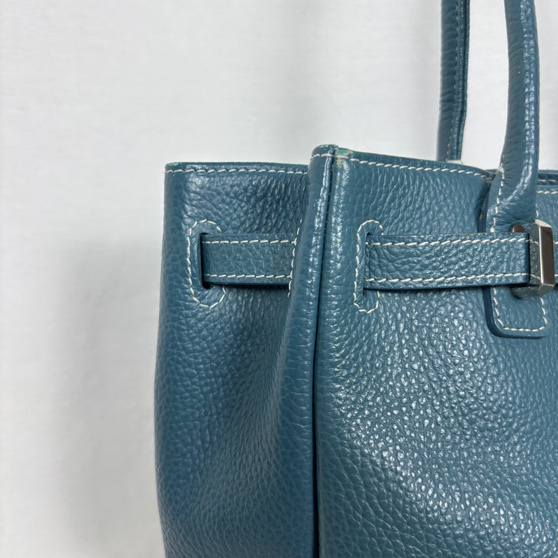 Den Hamano Leather Shoulder Bag