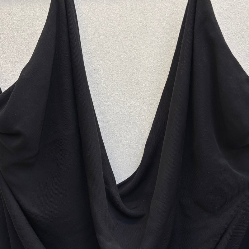 SS00 Gucci by Tom Ford Chain Halter Top