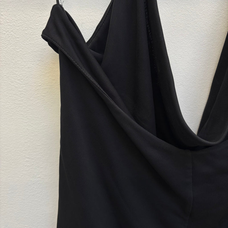 SS00 Gucci by Tom Ford Chain Halter Top