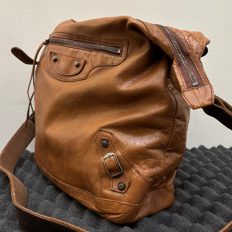 00s Balenciaga Brown Leather Crossbody Bag