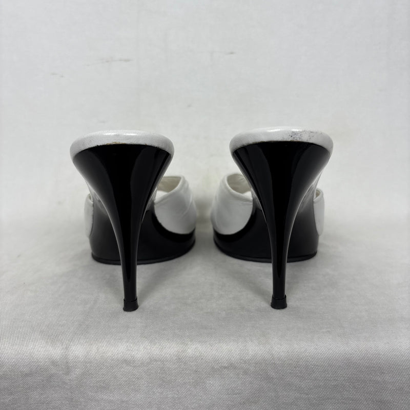 SS21 Chanel Leather Mules