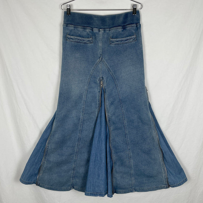 G.O.A Denim Zip Skirt